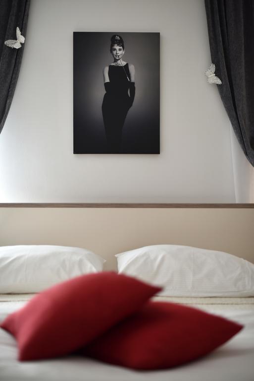 Apartments Kokolo Sibenik Bilik gambar